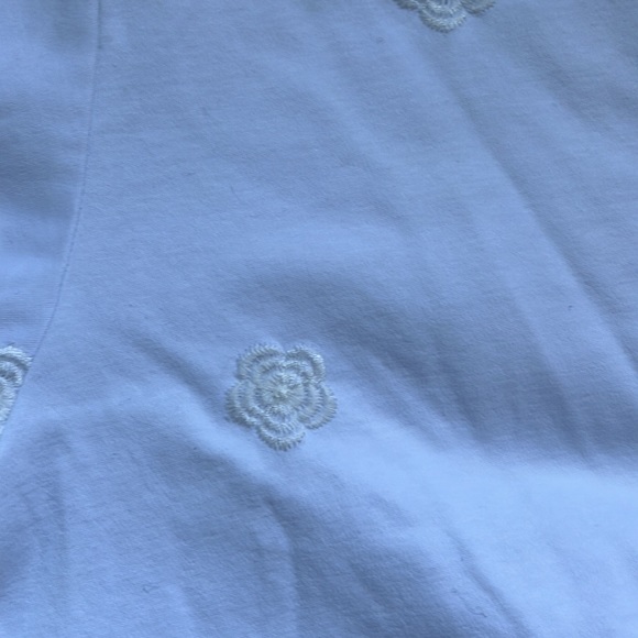 Alexis white embroiled top size large - Picture 10 of 10